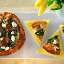 Balsamic Caramelized Onion, Spinach and Goat Cheese Pita Pizzas